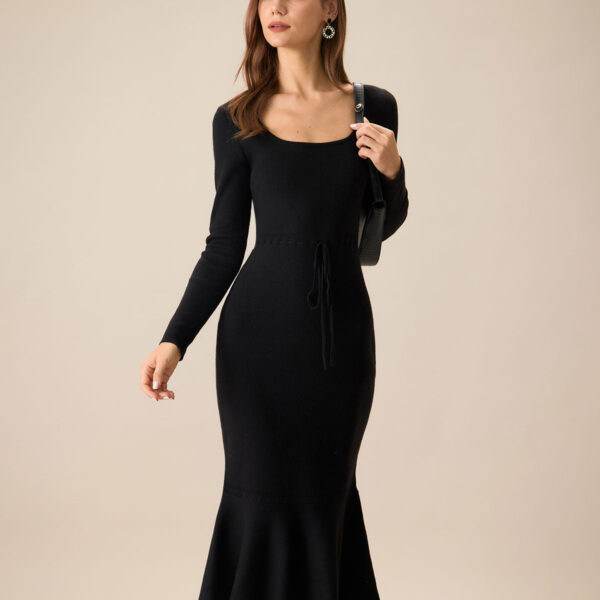 Fabric:This Sweater Maxi Dress is made of Viscose and Nylon. Viscose (aka rayon) is a man-made cellulosic fiber made from wood pulp. It's soft