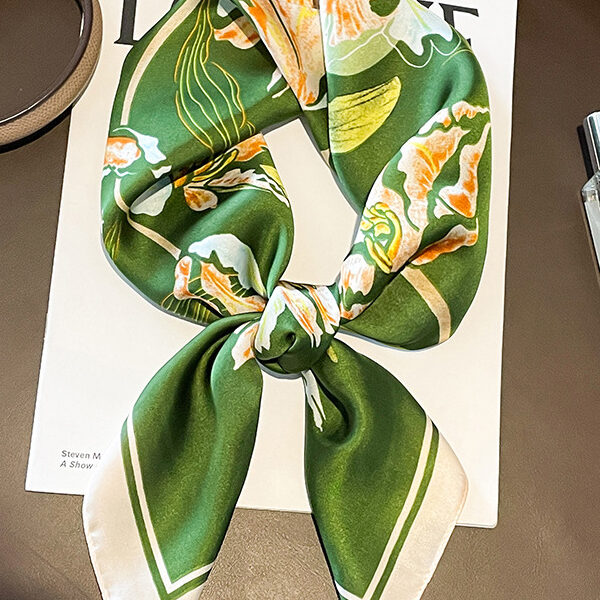 Floral Printed Contrast Color Shawl&Scarf GREEN-One_size SkuCY-!115053MaterialSilk Imitation FeatureFloral Printed