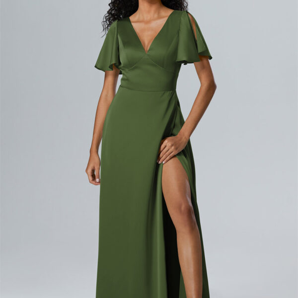 perfect for any bridesmaid. Wrapped in luxurious satin