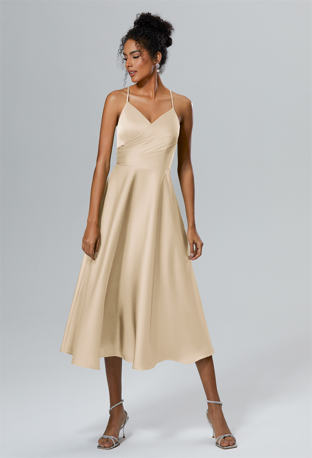 bringing you the added adjustable comfort. Just be the muse of the evening in this alluring V-neckline dress.