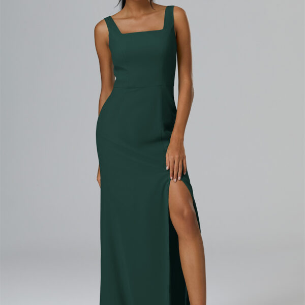 featuring a classic square neckline and a curve-hugging mermaid silhouette that flows into a graceful floor-length finish.