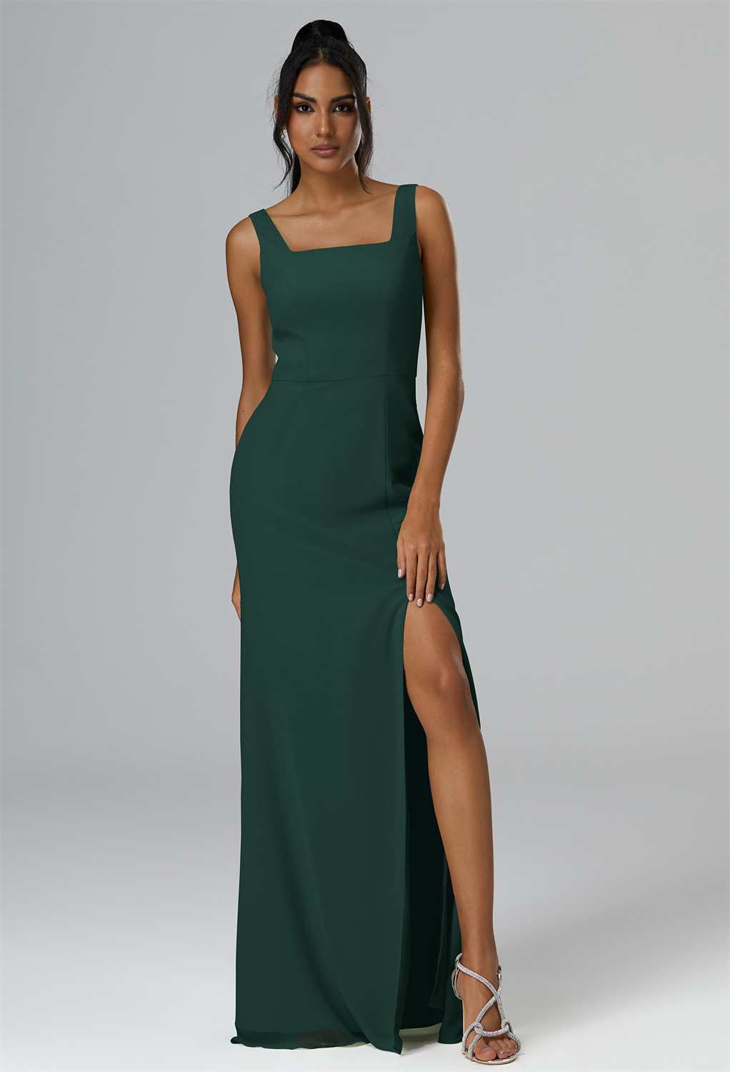 featuring a classic square neckline and a curve-hugging mermaid silhouette that flows into a graceful floor-length finish.