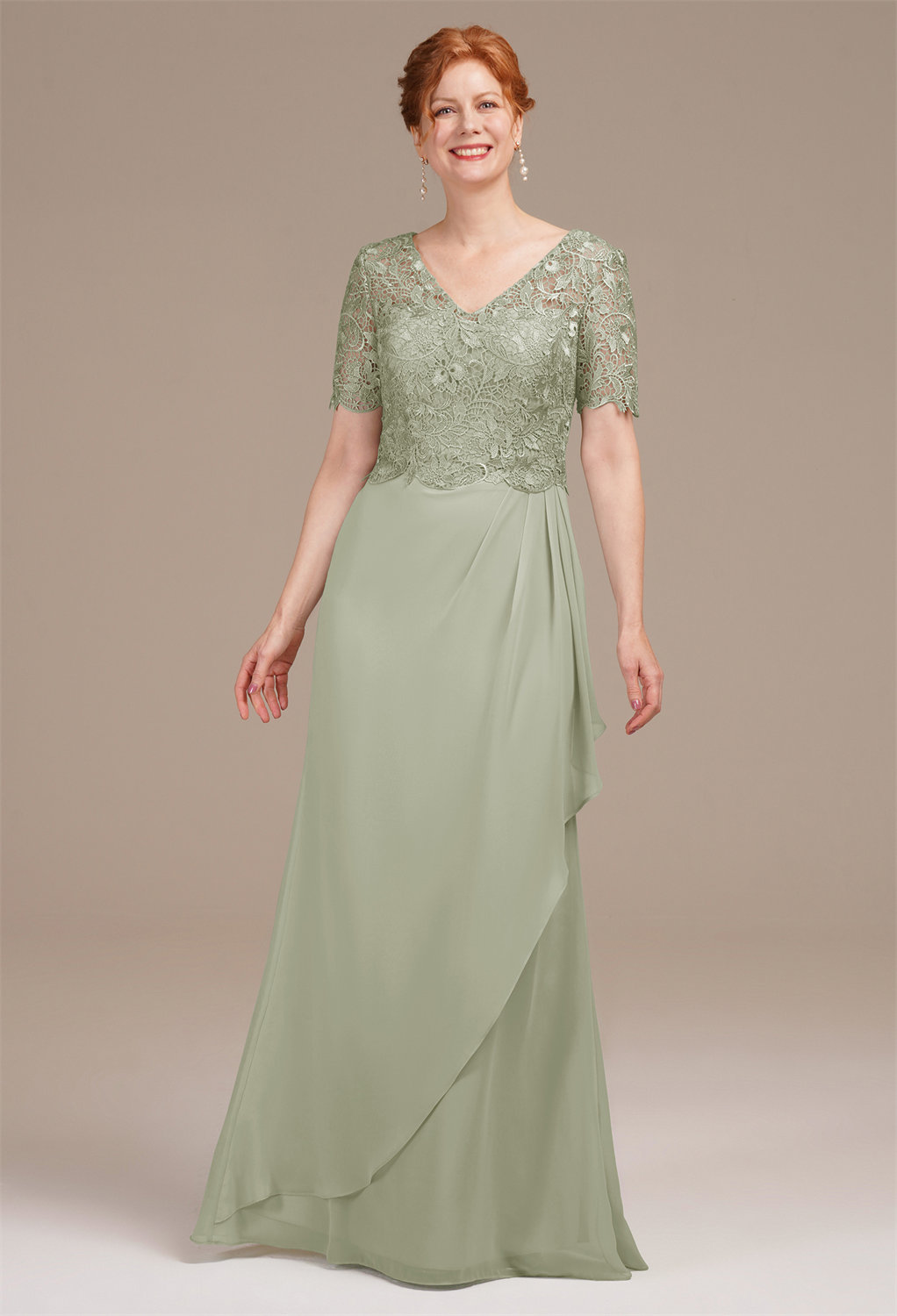 it features a flattering V-neck and short sleeves