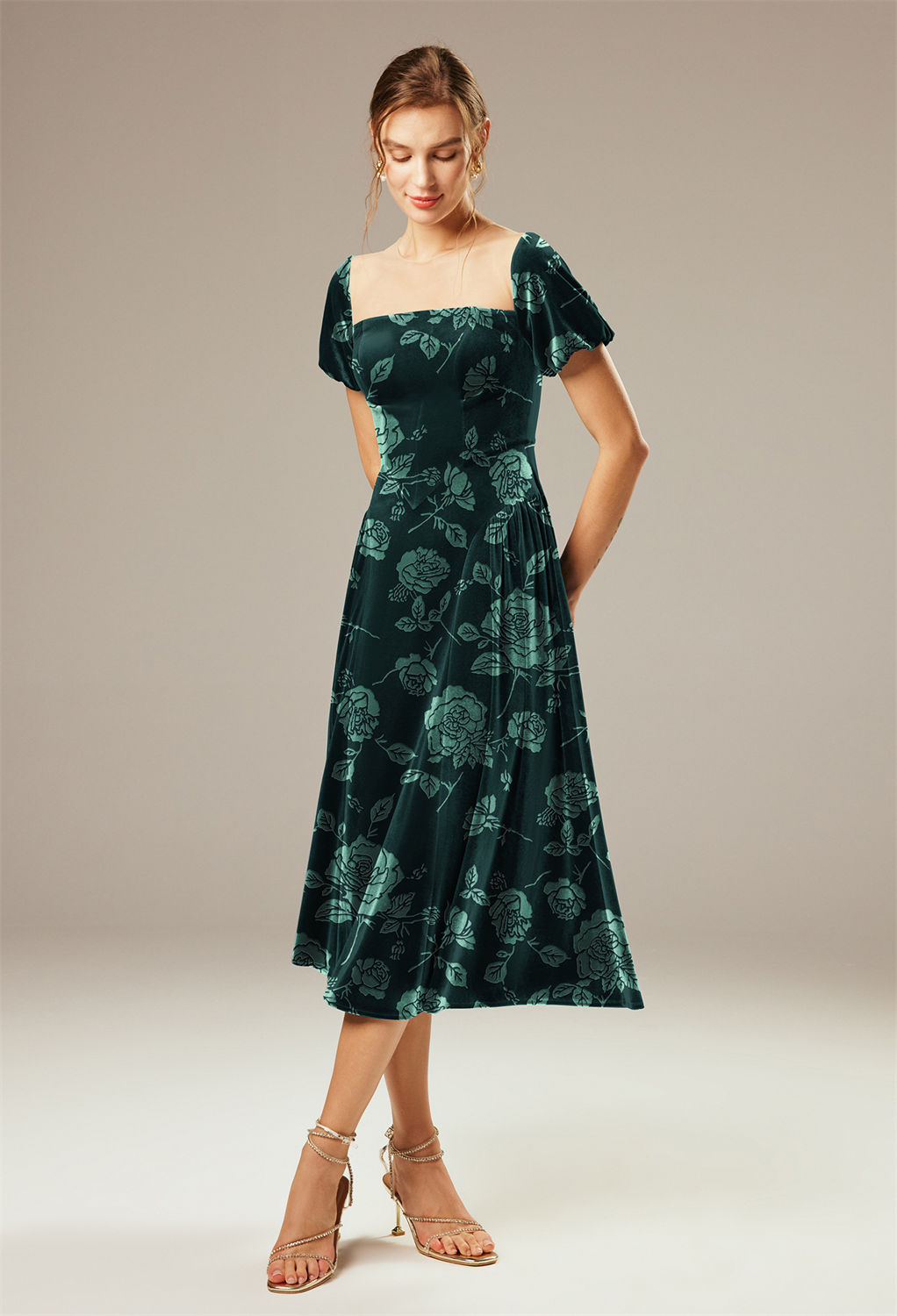 it is worth the pick for the most enchanting wedding celebration. The velvet A-line silhouette dress features a jewel neckline. The AW Tu