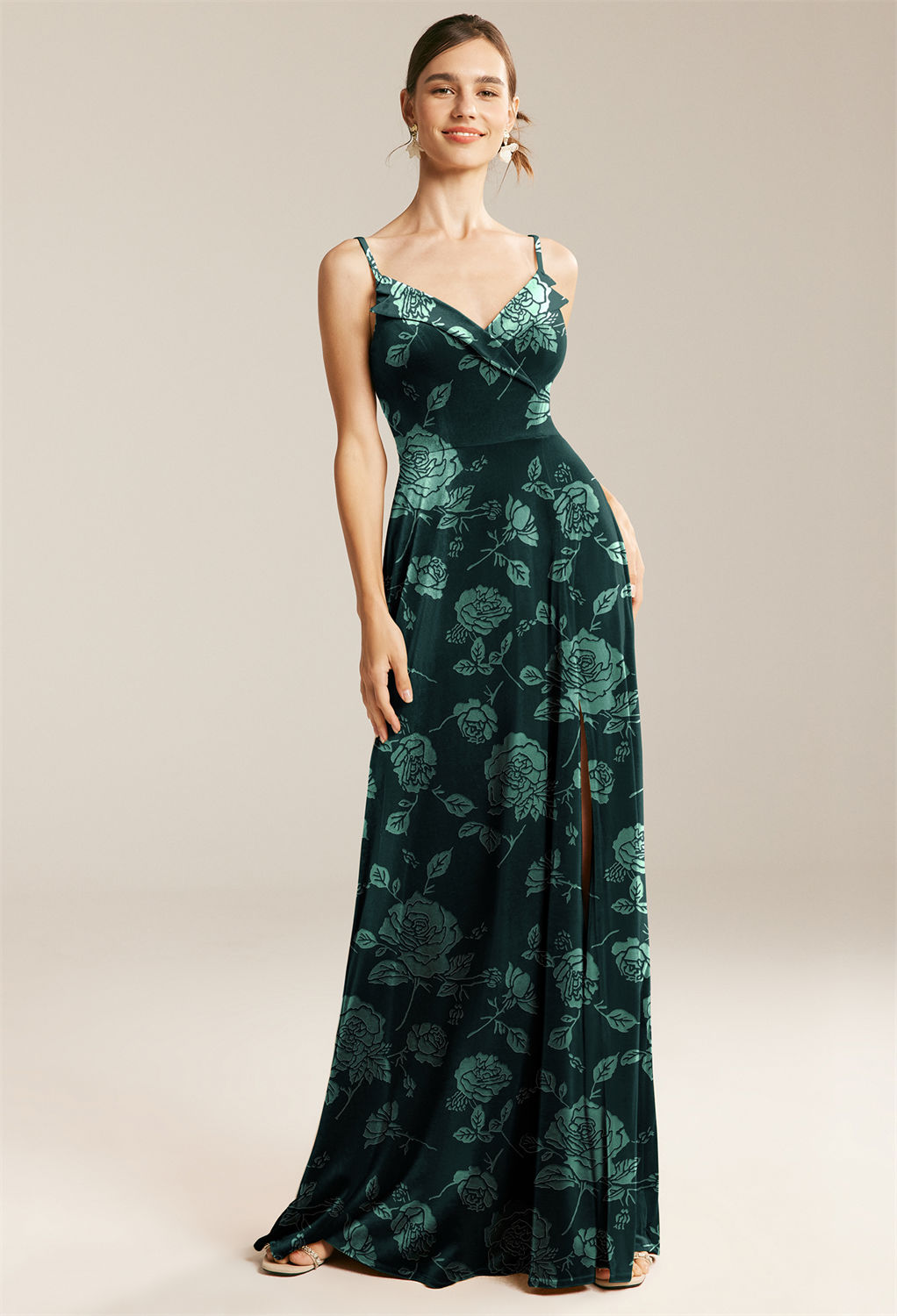 with a V-neckline and an A-line dress is well-constructed with gorgeous sleeveless spaghetti straps and is made of lu