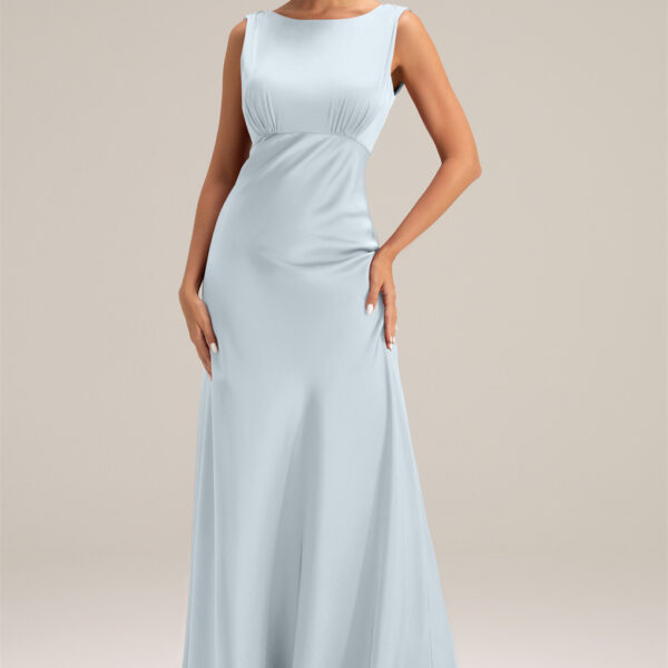 the mermaid bridesmaid dress will have all eyes on you.