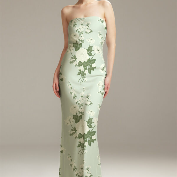this dress will make any bridesmaid feel like a star. Elevate your look with its