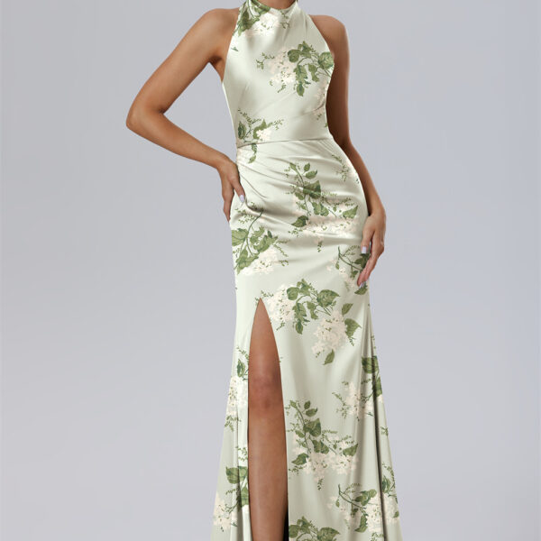 the AW Maharaol Dress is a floor-length ensemble that epitomizes sophistication. This sleeveless mermaid silhouette is defined by a graceful jewel neckline and a sleek zipper at the back. It ensures comfort and supp