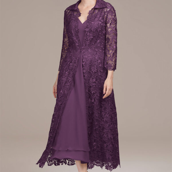 featuring an A-line silhouette with a V-neckline and 3/4 sleeves. The versatile two-piece set is suitable for summer