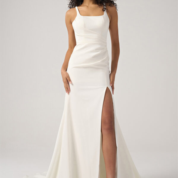 AW Sigrid Wedding Dress a zipper back