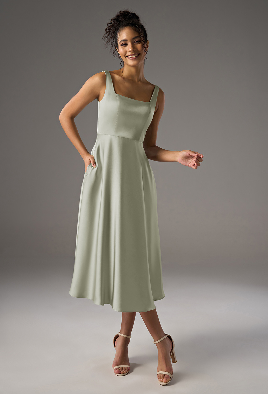 offering both classic and modern looks. Perfect for weddings