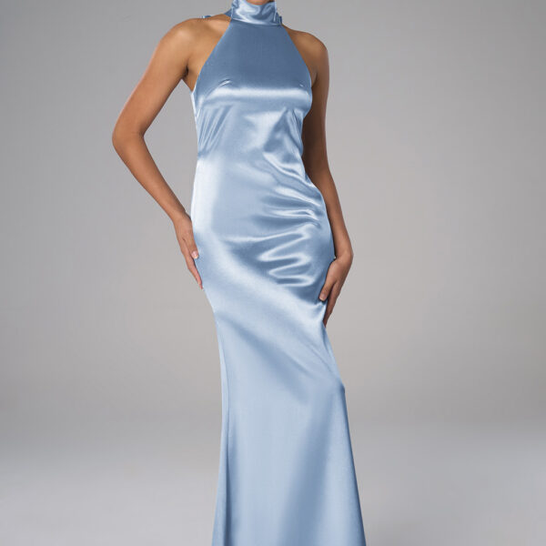 this mermaid gown features a sleek turtleneck and options for sleeveless or strapless styles. Its floor-length elegance is ideal for glamorous events