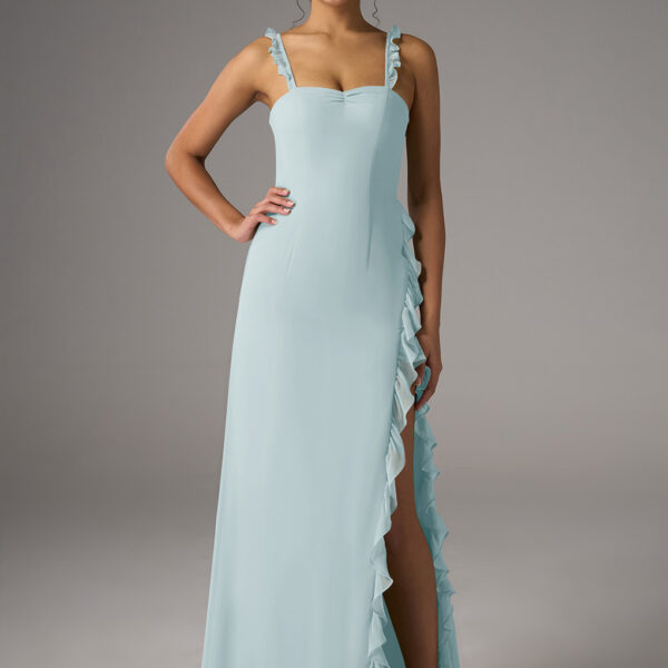 this A-line silhouette features a floor-length hem and a sweetheart neckline. The sleeveless design with spaghetti straps makes it ideal for weddings or elegant soiru00e9es. Step into s