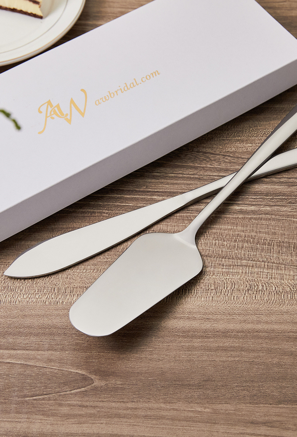 perfect for bridal showers. Elegantly designed