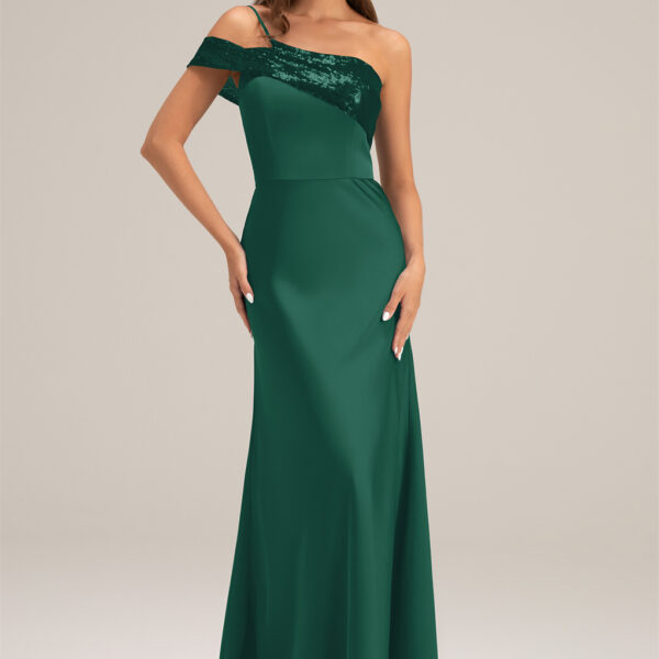 Own shiny moments in our floor-length A-line bridesmaid dress with an asymmetrical neckline. The satin charmeuse fabric with sequins will make you the epitome of style.