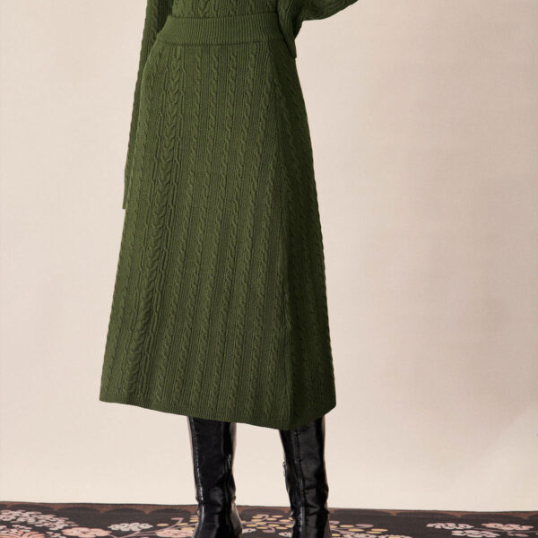 Fabric:This Knit Midi Skirt is made of Viscose