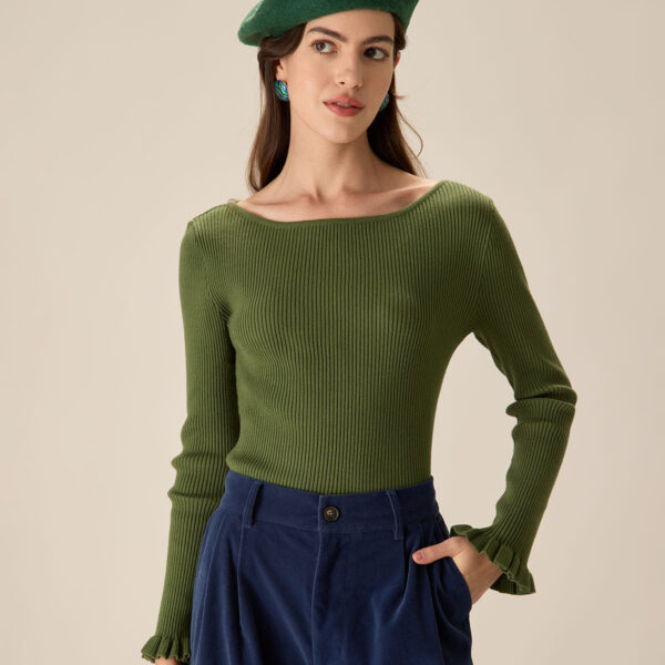 Fabric:This Slim Tee is made of Viscose