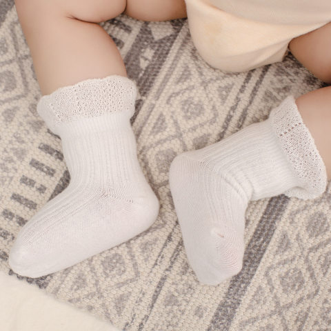 Girls Sweet Solid Color Ruffled Breathable Cotton Socks