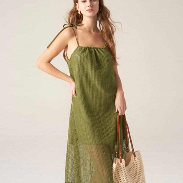 Occasion: Vacation Fabric Stretch: No Stretch Waist: Natural Waisted Embellishment: Tie