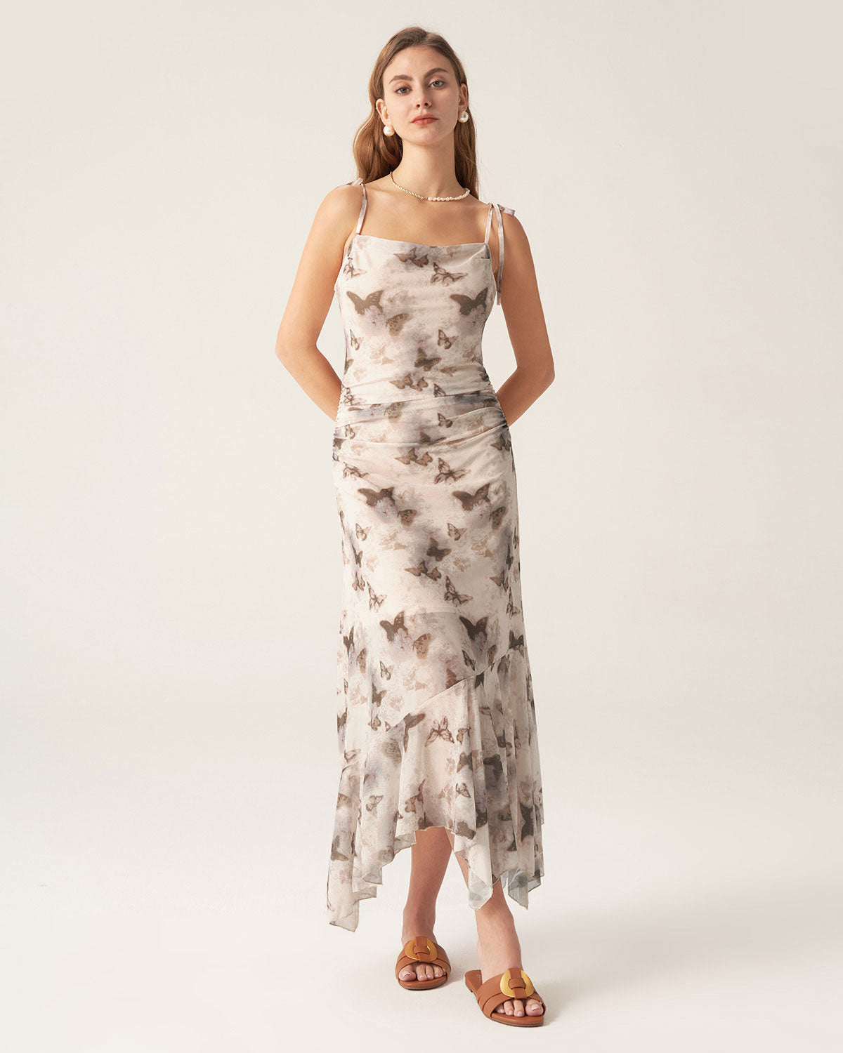 Occasion: Daily Fabric Stretch: Medium Stretch Waist: Natural Waisted Embellishment: Ruched