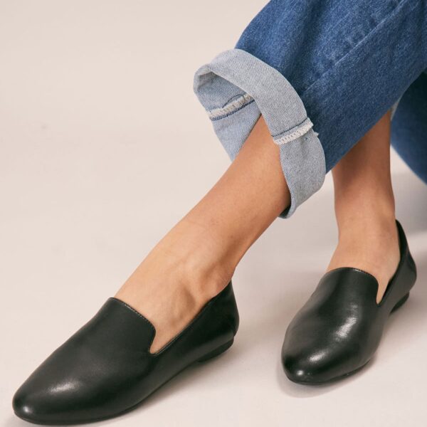 Enfiis Black Microfiber Loafer Flats