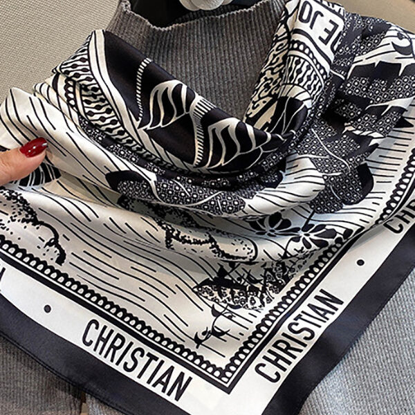 SkuCY-!106487MaterialSilk Imitation FeatureLetter Print