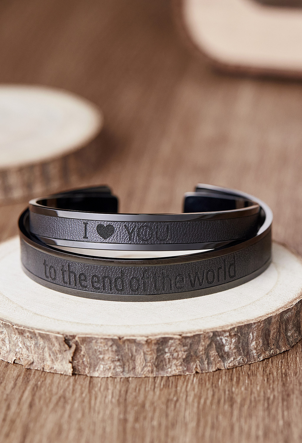 where timeless stainless steel meets the charm of leather. A versatile gift that symbolizes the strength of your union