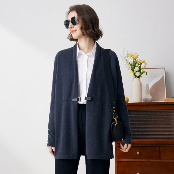Fabric:100% Cashmere Leather Buckle Closure: This coat features a stylish and practical leather buckle closure. The leather buckle adds a modern and chic touch