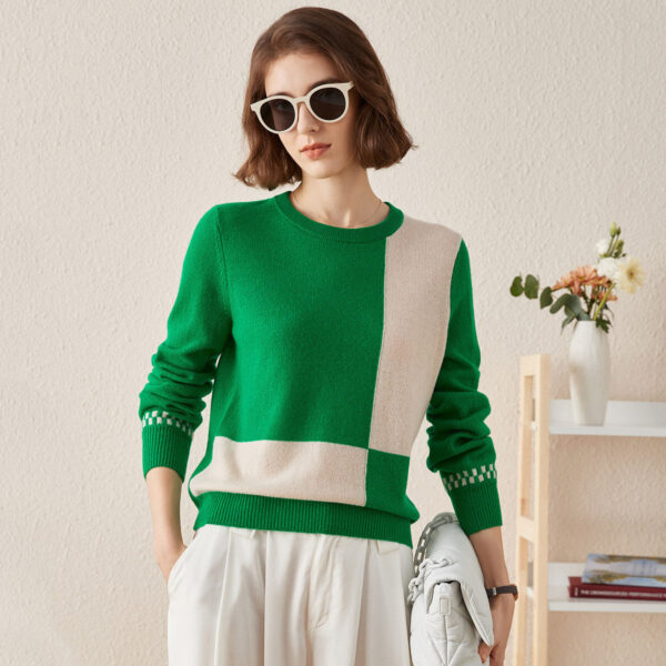 Fabric: Crafted from luxurious 100% cashmere