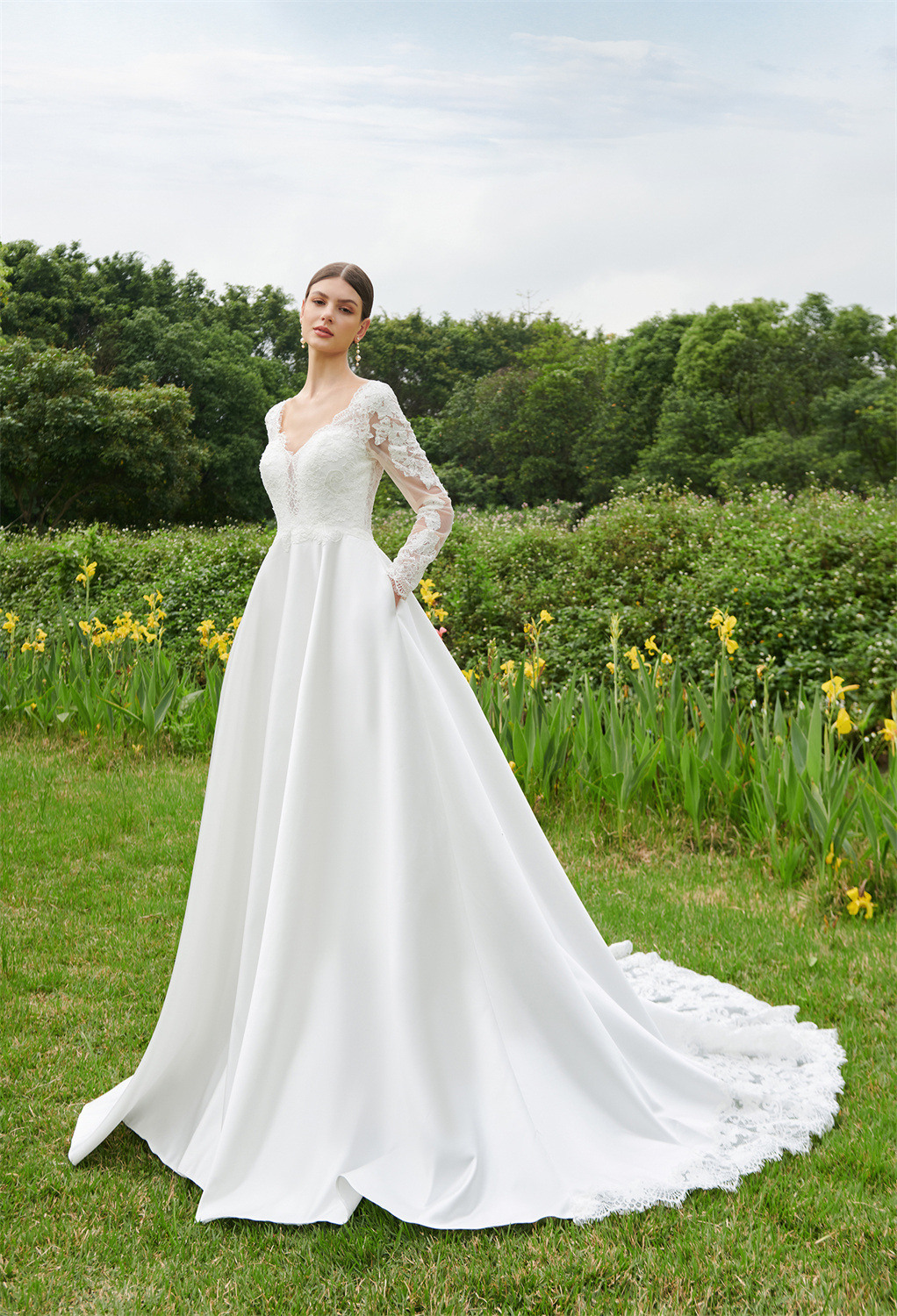 romantic bridal dress depicting a fairytale love. Flowy and delicately crafted