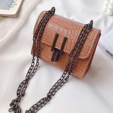 Girl Fashion Metal Chain Bag