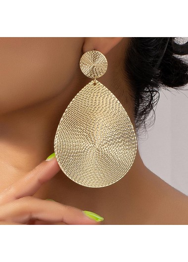 Metal Detail Gold Teardrop Design Earrings