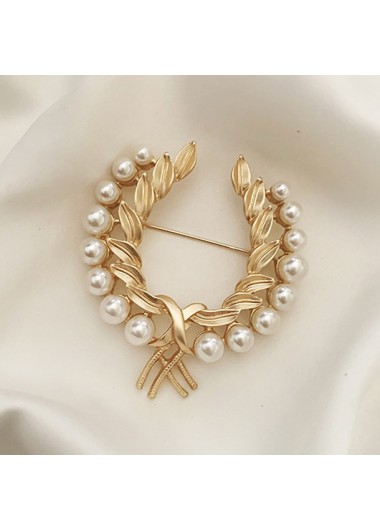 Gold Leaf Detail Pearl Design Brooch