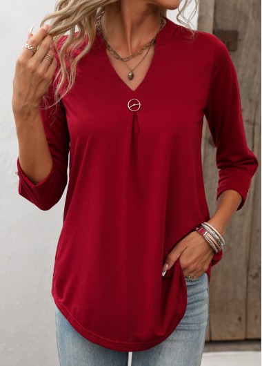 Circular Ring Wine Red Split Neck T Shirt