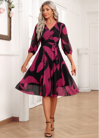 ROTITA Layered Graffiti Print Black Belted V Neck Dress