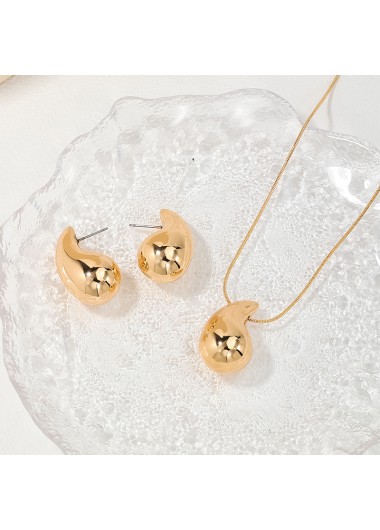 Gold Plastic Teardrop Design Earrings Set
