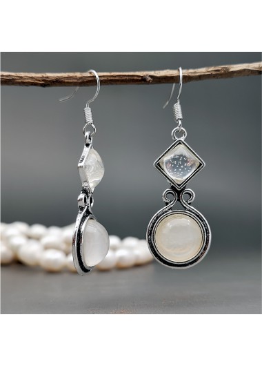 Round Silver Vintage Design Alloy Earrings