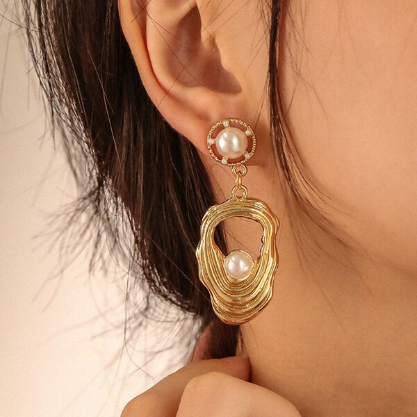 SkuCY-!92221MaterialAlloy FeatureGeometric OccasionVintage