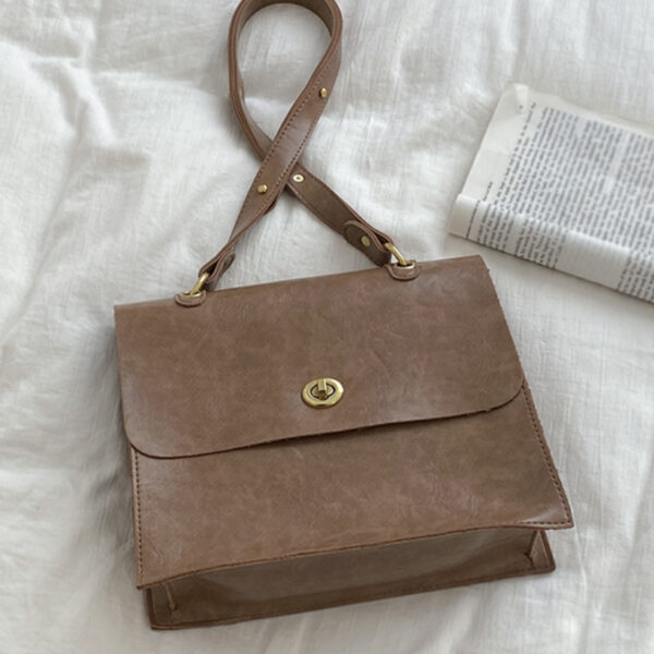 SkuCY-!112850MaterialPU FeatureSolid Color OccasionVintage TypeBags Accessories Bags StyleShoulder Bag