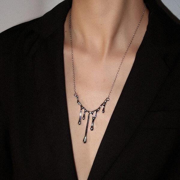 SkuCY-!92289MaterialAlloy StyleIrregularity FeatureSolid Color OccasionOriginal Creation