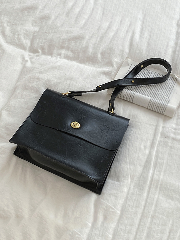 SkuCY-!112850MaterialPU FeatureSolid Color OccasionVintage TypeBags Accessories Bags StyleShoulder Bag