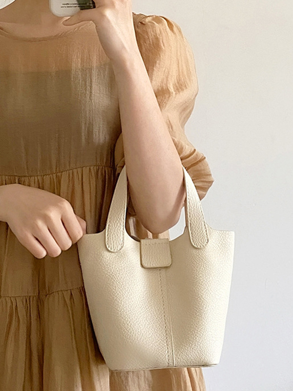 SkuCY-!112945MaterialPU FeatureSolid Color OccasionCasual