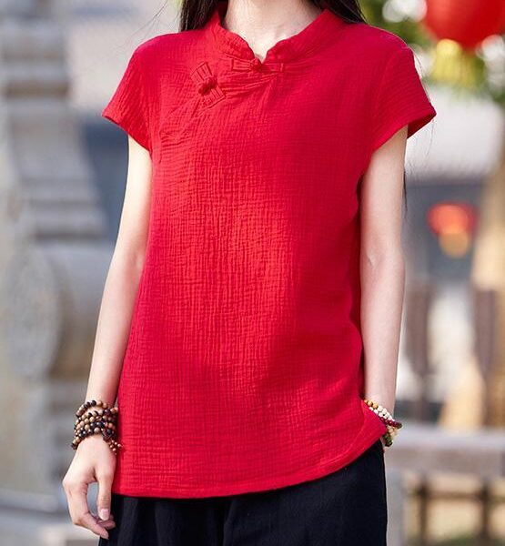 (We have provided this item's measurements to help you decide which size to buy.)    (Units/Inches)    Size   Bust   Shoulder   Length     Free Size   36.2   15.7   24.8        (Units/Centimeters)