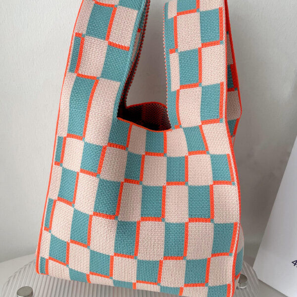 SkuCY-!114787MaterialPolyester FeatureCheckerboard