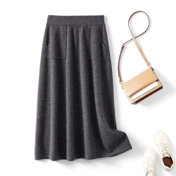 Fabric:100% Cashmere Pocket Design:Featuring convenient pockets