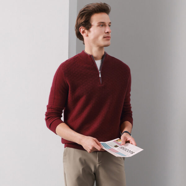 Fabric：This sweater is made from 100% pure cashmere