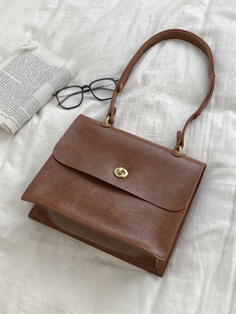 SkuCY-!112850MaterialPU FeatureSolid Color OccasionVintage TypeBags Accessories Bags StyleShoulder Bag