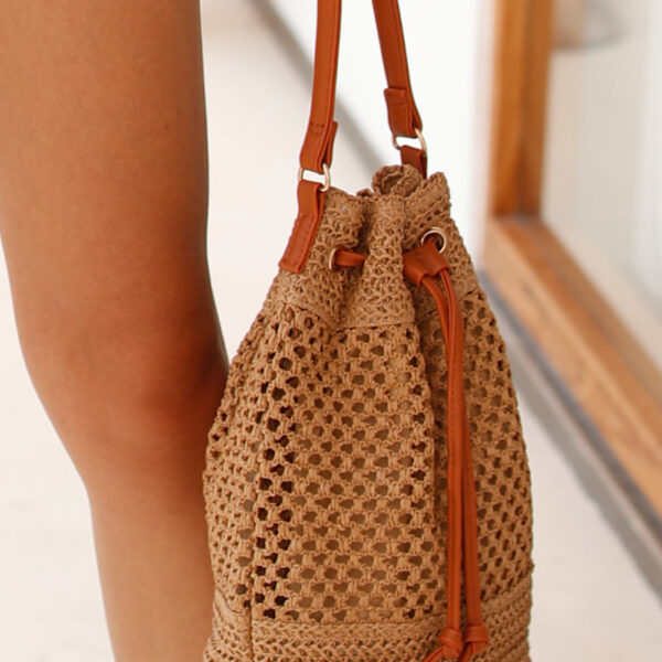 Creating an extra chic and quirky look with its paper rope construction