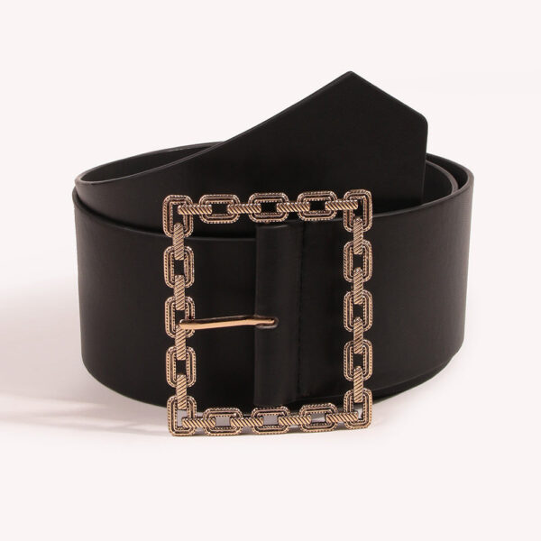 Elevate your style game with this chic girdle adorned with a stylish square buckle. Made with faux leather