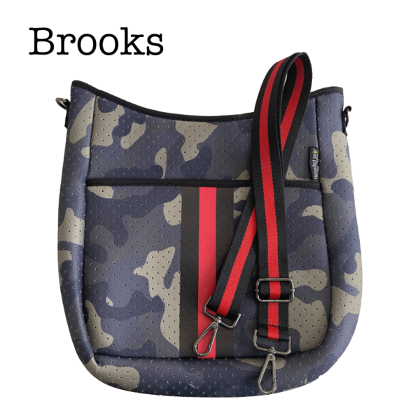 PRODUCT DESCRIPTIONThis adorable yet very functional messenger bag is perfect for everyday use. Strong